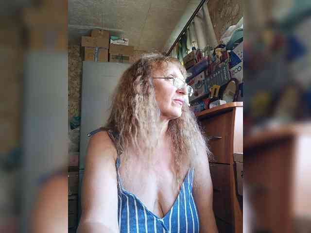 Sonya48 webcam