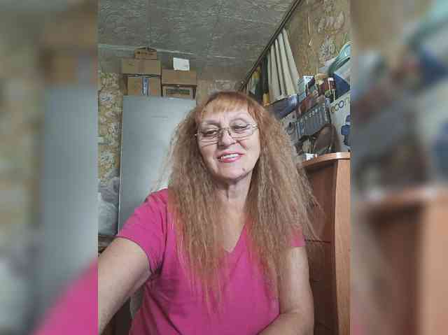 Sonya48 webcam