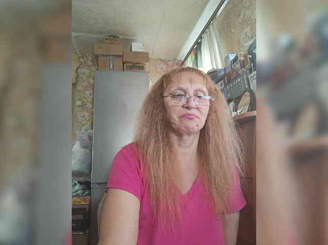 Sonya48 webcam