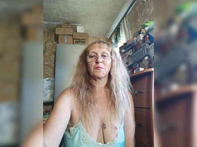 Sonya48 webcam