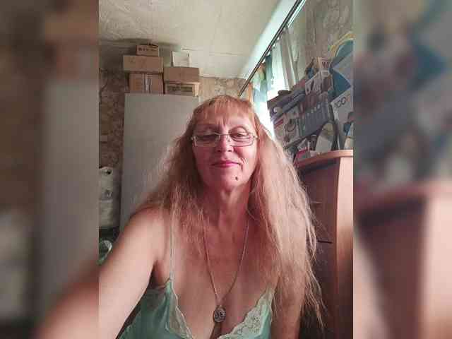 Sonya48 webcam