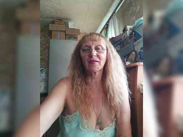 Sonya48 webcam