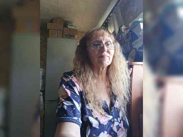 Sonya48 webcam