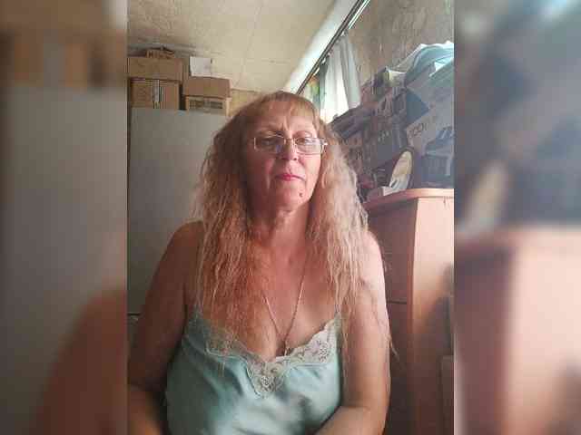 Sonya48 webcam