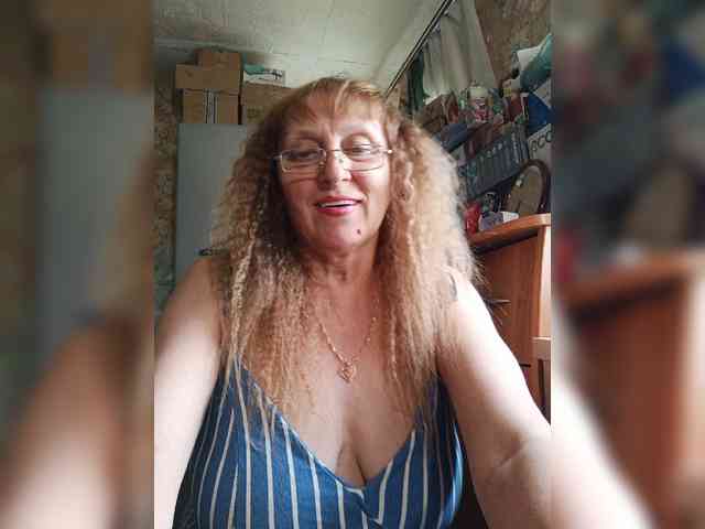 Sonya48 webcam