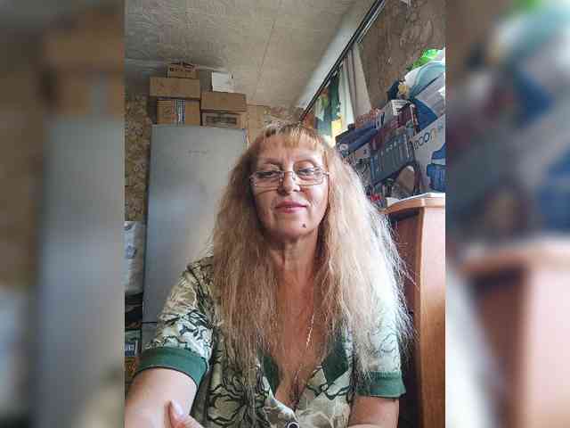 Sonya48 webcam