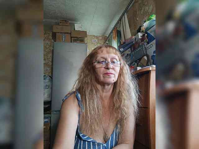 Sonya48 webcam