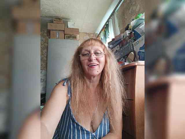 Sonya48 webcam