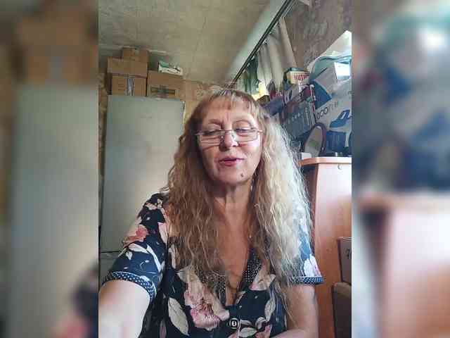 Sonya48 webcam
