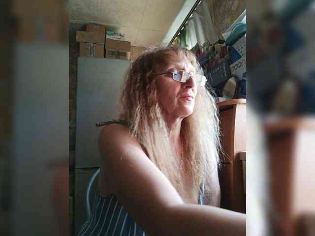 Sonya48 webcam