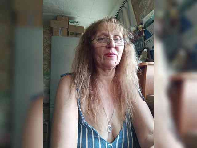 Sonya48 webcam