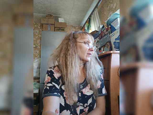 Sonya48 webcam