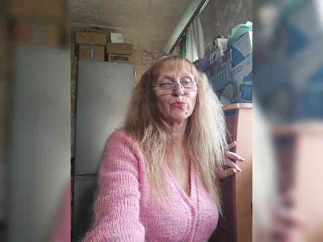 Sonya48 webcam