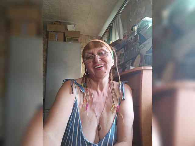 Sonya48 webcam