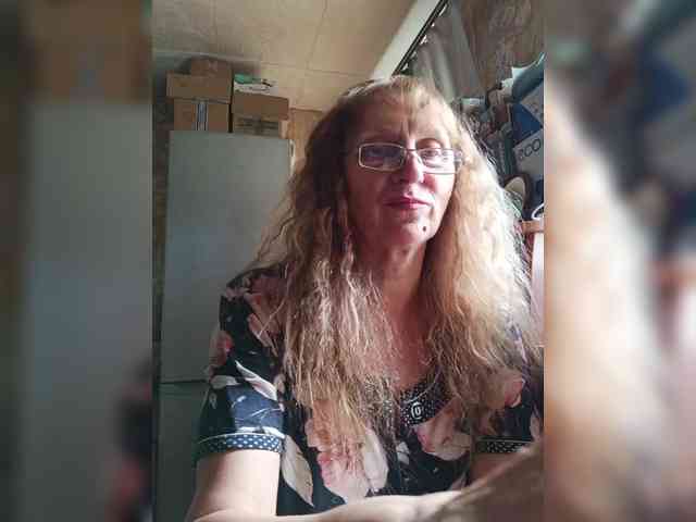 Sonya48 webcam