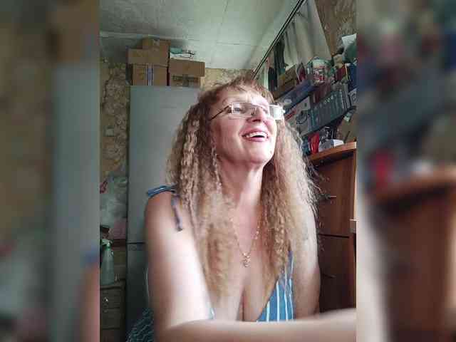 Sonya48 webcam