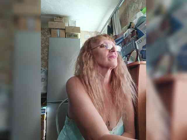 Sonya48 webcam