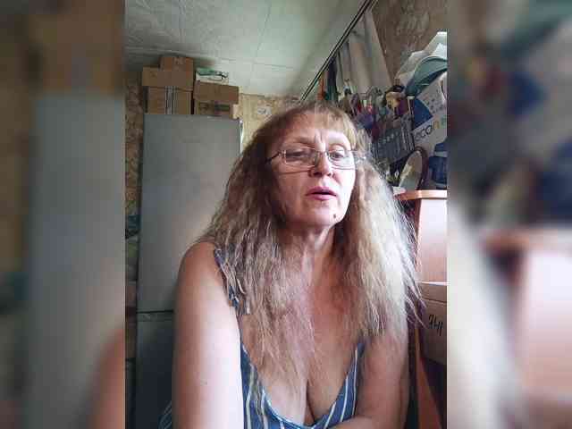 Sonya48 webcam