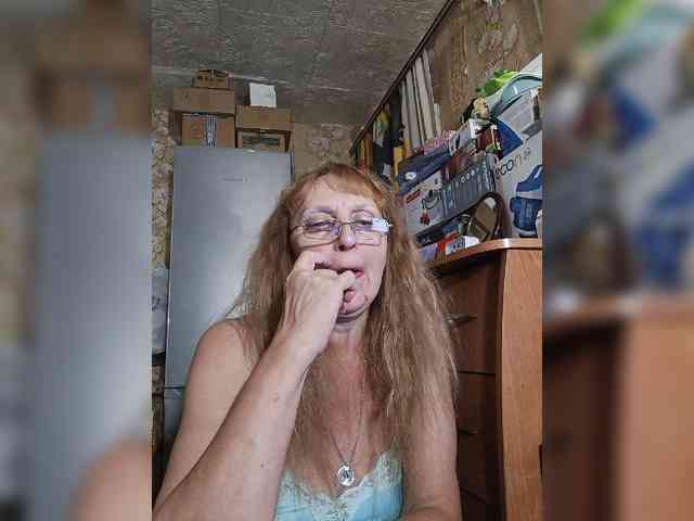 Sonya48 webcam