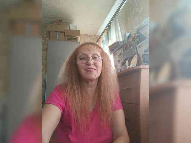 Sonya48 webcam