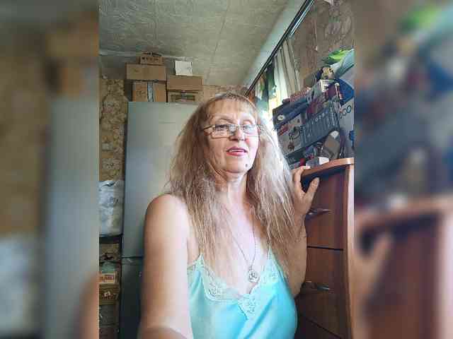 Sonya48 webcam