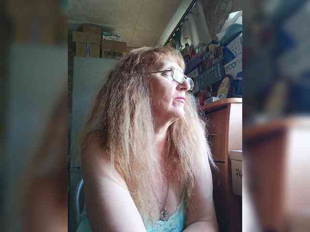 Sonya48 webcam