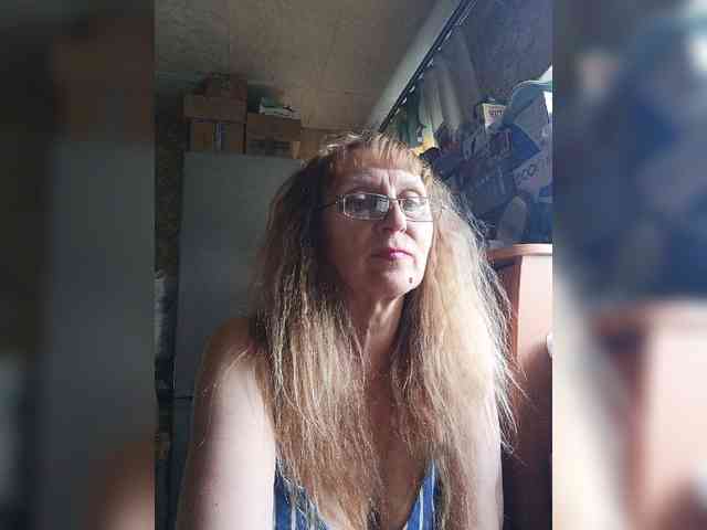 Sonya48 webcam