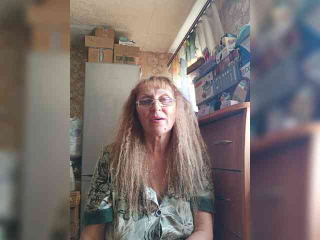 Sonya48 webcam