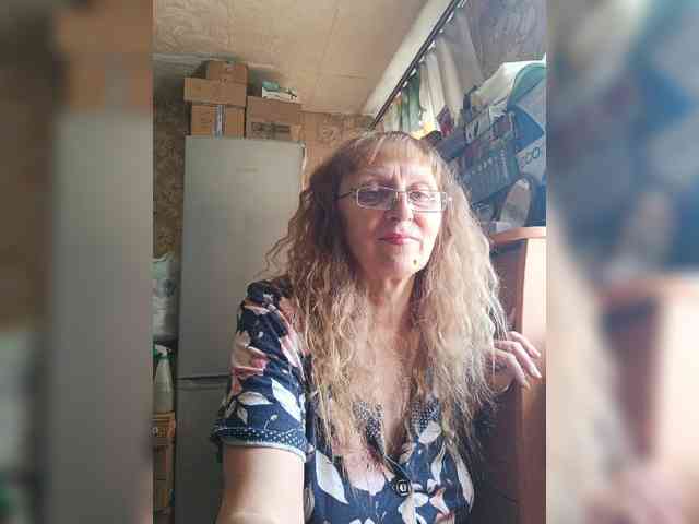 Sonya48 webcam