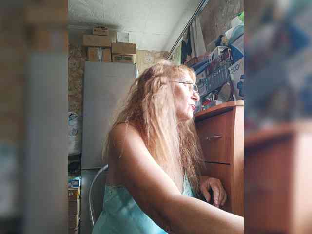 Sonya48 webcam