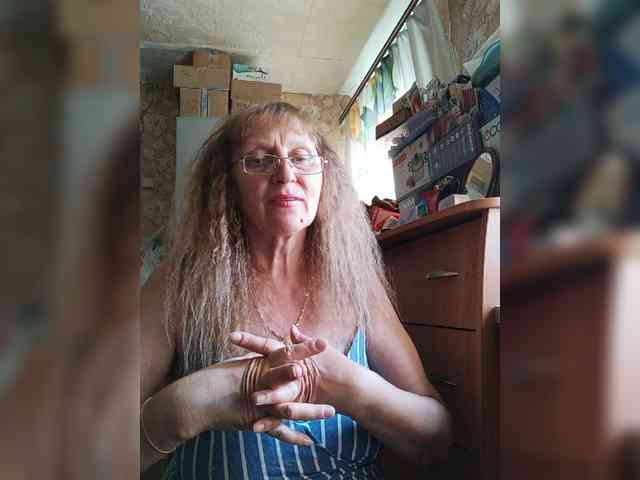 Sonya48 webcam
