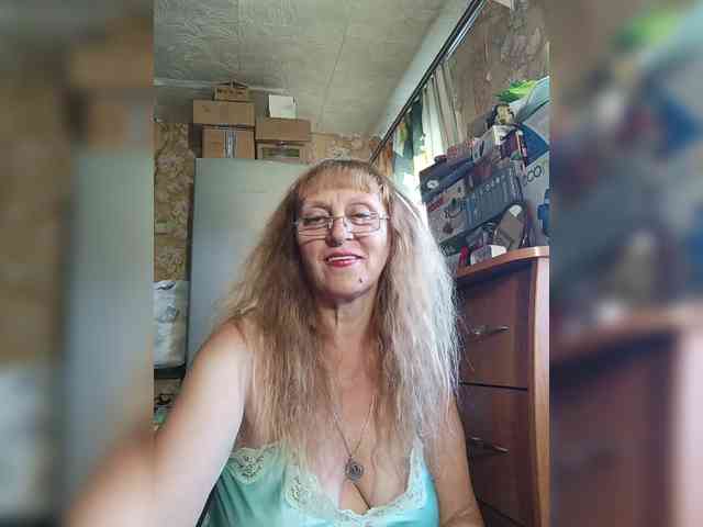 Sonya48 webcam