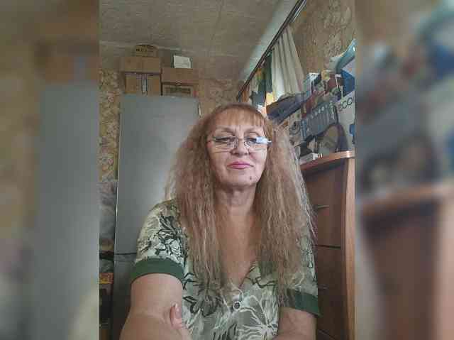 Sonya48 webcam
