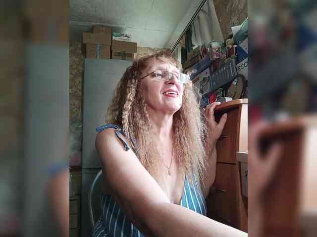 Sonya48 webcam