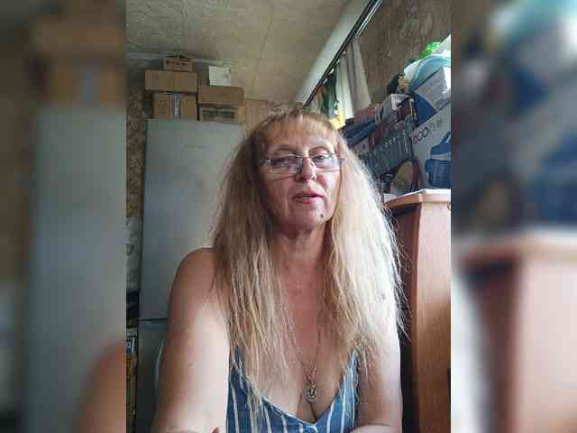 Sonya48 webcam