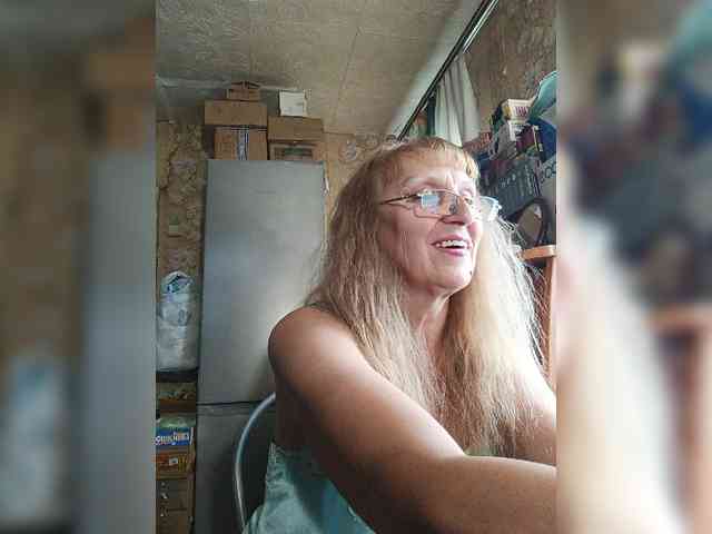 Sonya48 webcam
