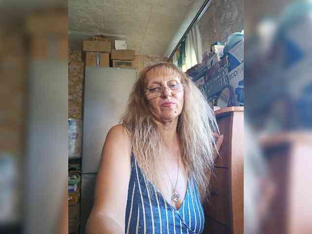 Sonya48 webcam