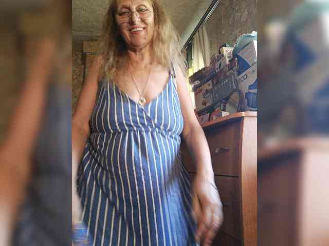 Sonya48 webcam
