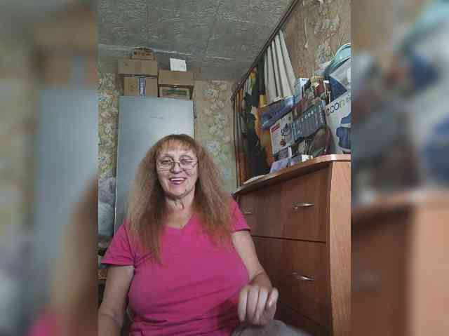 Sonya48 webcam