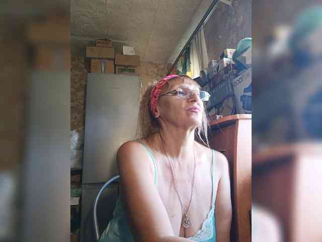 Sonya48 webcam