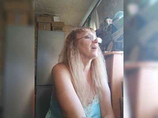 Sonya48 webcam