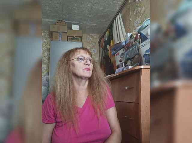 Sonya48 webcam