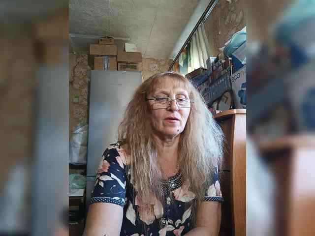 Sonya48 webcam