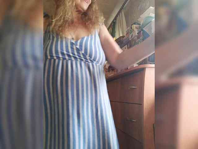 Sonya48 webcam