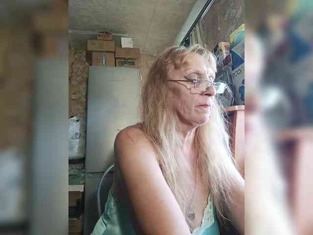 Sonya48 webcam