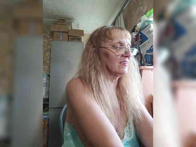 Sonya48 webcam