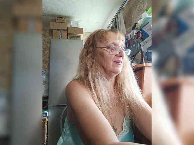 Sonya48 webcam