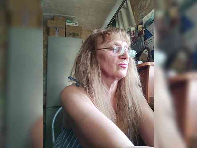 Sonya48 webcam