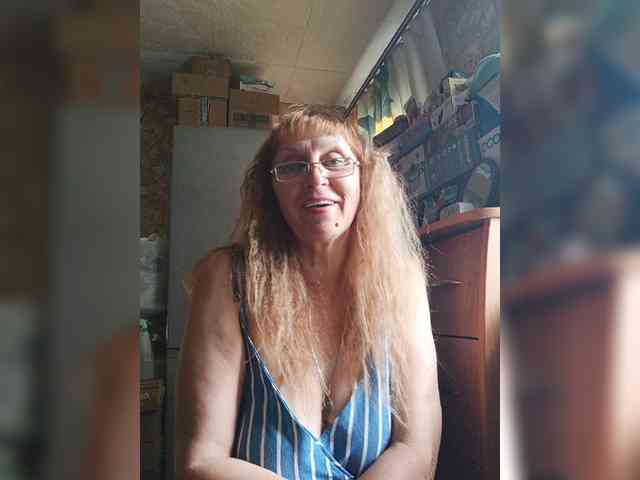 Sonya48 webcam