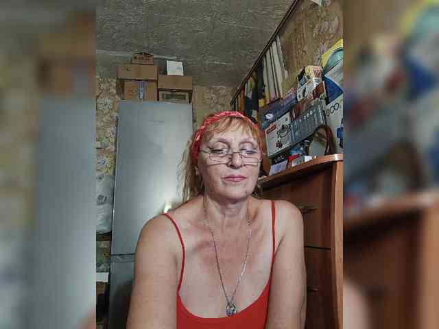 Sonya48 webcam